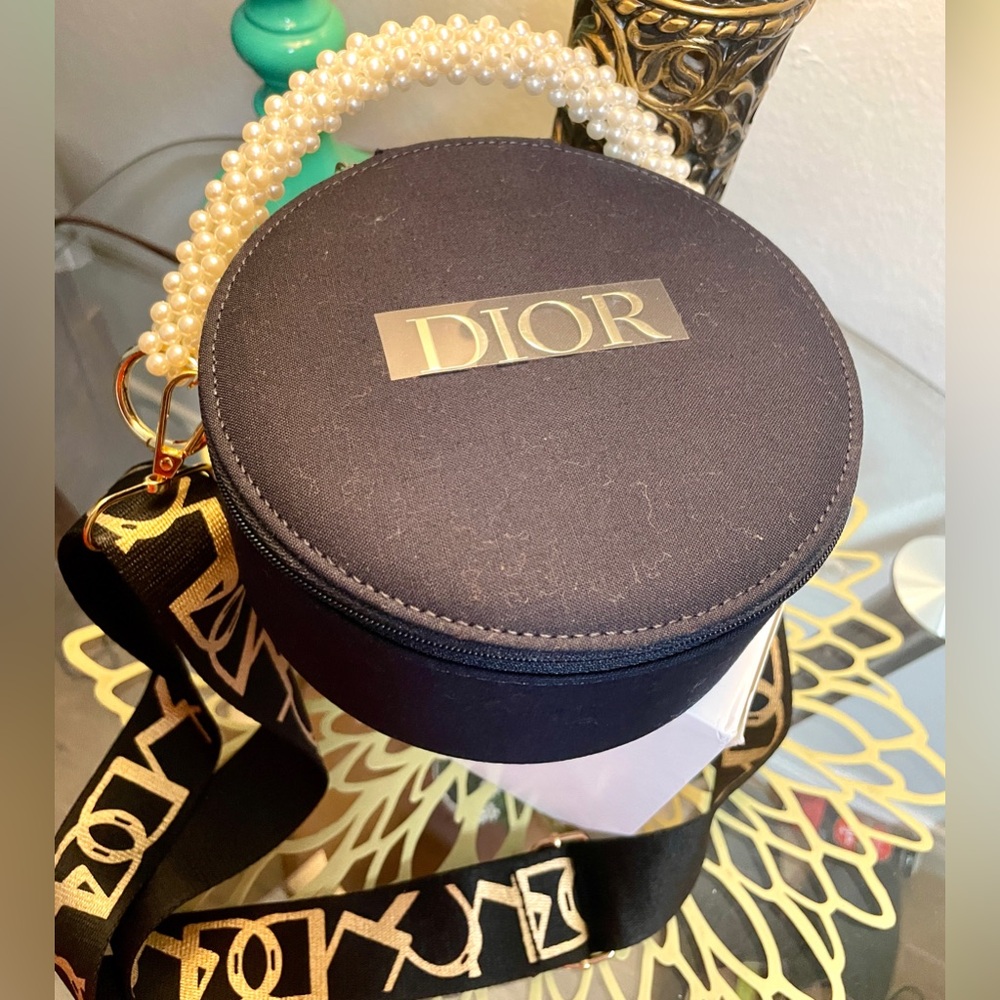Dior - Picture 7 of 9